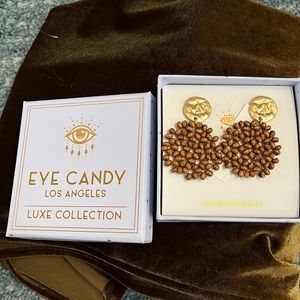 Eye Candy Dangle Earrings Olive Green- Gold